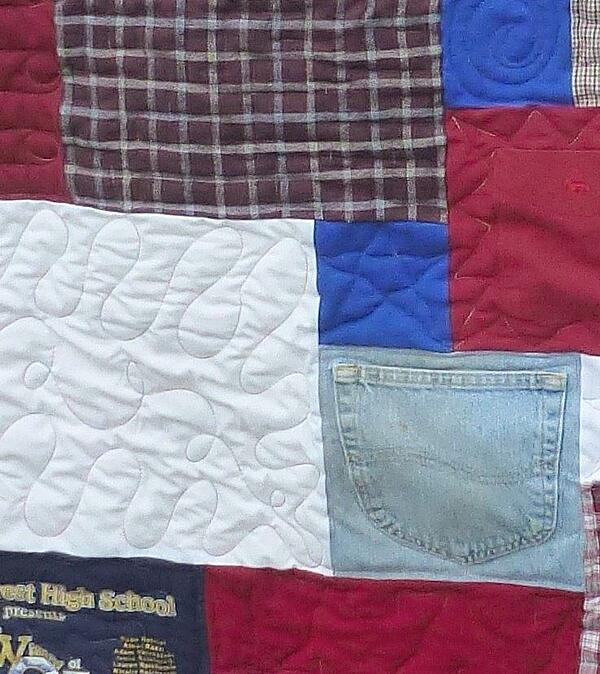 Jeans and plaid shirts can be used in a quilt or T-shirt quilt.