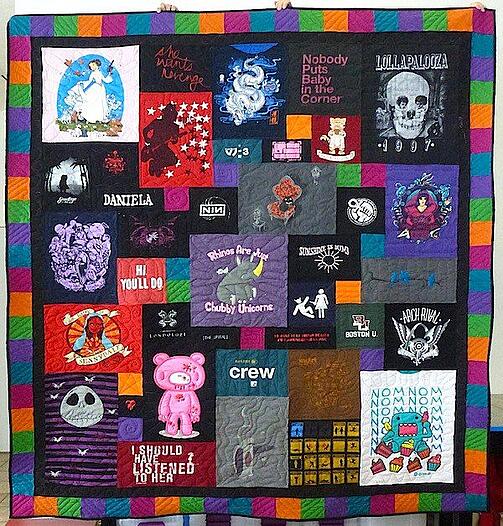 An awesome T-shirt quilt
