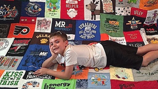 T-shirt quilt by Too Cool T-shirt Quilt